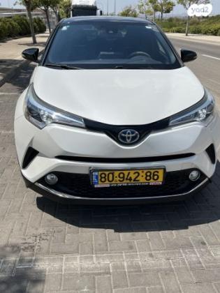 טויוטה C-HR Chic הייבריד אוט' 1.8 (98 כ"ס) בנזין 2017 למכירה במודיעין מכבים רעות