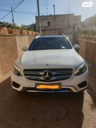 מרצדס GLC 4X4 GLC250 4MATIC Premium אוט' 2.0 (211 כ''ס) בנזין 2017 למכירה בעכו