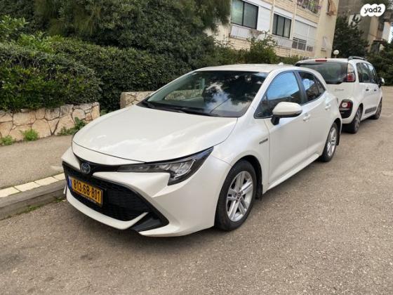 טויוטה קורולה הייבריד Excite הצ'בק אוט' 1.8 (98 כ''ס) בנזין 2019 למכירה בירושלים