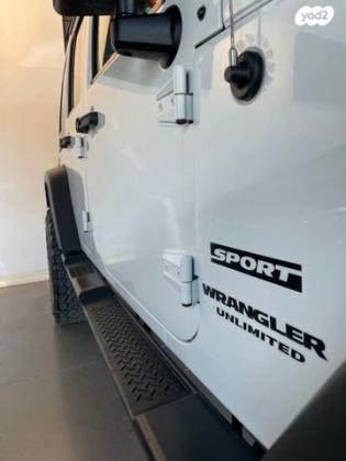 ג'יפ / Jeep רנגלר ארוך 4X4 Unlimited Sport אוט' 3.6 (280 כ''ס) ק'-2 בנזין 2016 למכירה בראשון לציון