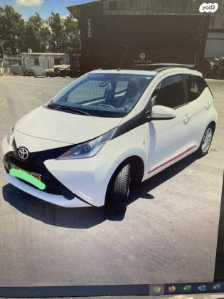 טויוטה אייגו (AYGO) Open Top אוט' 1.0 (69 כ"ס) בנזין 2016 למכירה בנתיבות