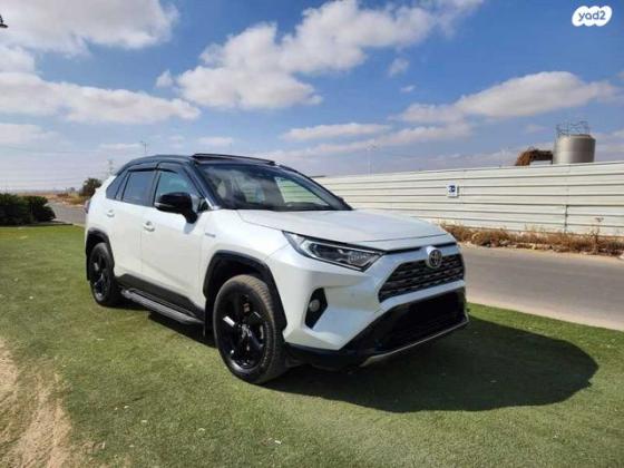 טויוטה RAV4 הייבריד E-motion Sky הייבריד אוט' 2.5 (178 כ''ס) בנזין 2021 למכירה בבאר שבע