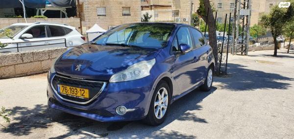 פיג'ו 208 Active ידני 1.2 (82 כ"ס) בנזין 2013 למכירה בירושלים