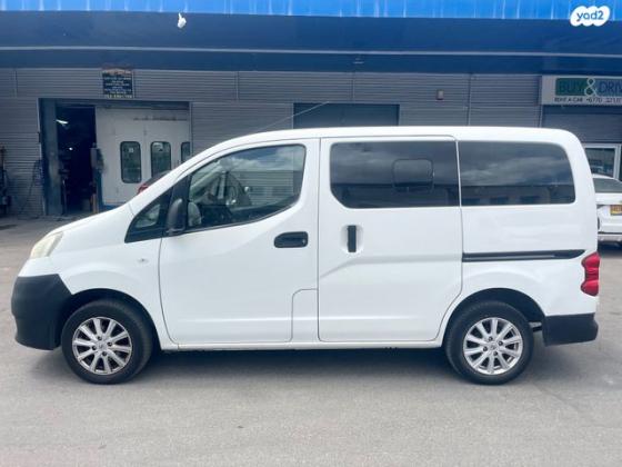 ניסאן NV200 Combi ידני דיזל 5 מק' 1.5 (90 כ''ס) דיזל 2018 למכירה בחיפה