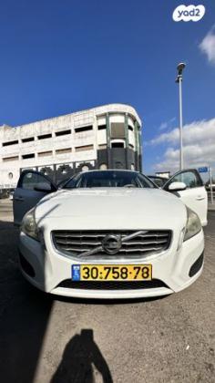 וולוו S60 Active אוט' 2.0 (203 כ''ס) בנזין 2011 למכירה בחיפה