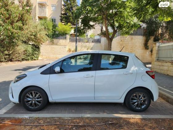 טויוטה יאריס Style אוט' 1.5 (112 כ"ס) בנזין 2020 למכירה במודיעין מכבים רעות