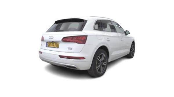 אאודי Q5 4X4 Luxury Tech Pack אוט' 2.0 (252 כ''ס) בנזין 2018 למכירה ב