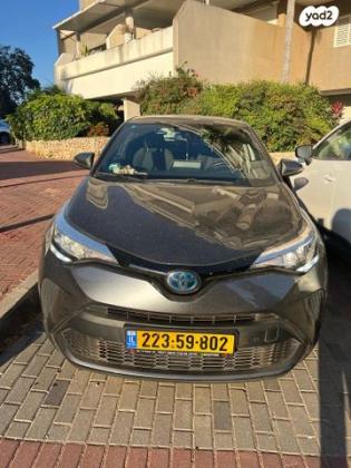 טויוטה C-HR City הייבריד אוט' 1.8 (98 כ"ס) בנזין 2020 למכירה בהוד השרון