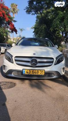 מרצדס GLA GLA200 Urban אוט' 1.6 (156 כ''ס) [2014-2017] בנזין 2014 למכירה בנס ציונה