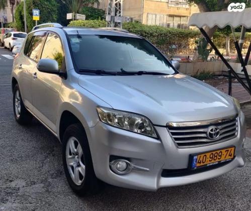 טויוטה RAV4 ארוך 4X4 GLI אוט' 2.0 (158 כ''ס) בנזין 2011 למכירה בראשון לציון