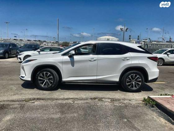 לקסוס RX300 4X4 Luxury אוט' 2.0 (238 כ''ס) בנזין 2020 למכירה בתל אביב יפו