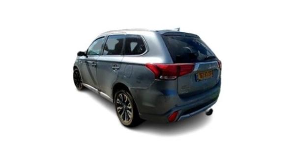 מיצובישי אאוטלנדר PHEV 4X4 Luxury הייבריד אוט' 5 מק' 2.0 (121 כ"ס) 2017 למכירה ב