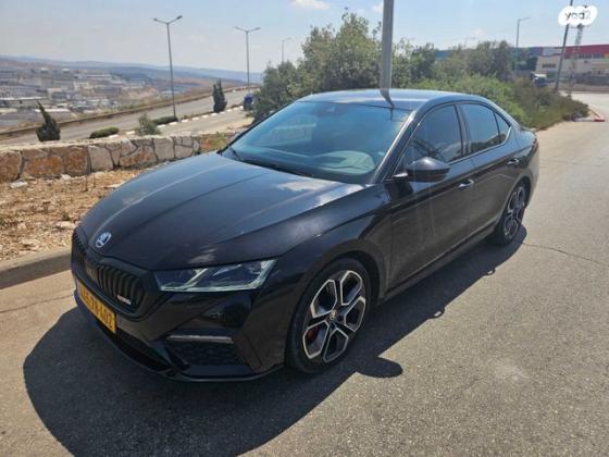 סקודה אוקטביה RS RS אוט' 2.0 (245 כ"ס) בנזין 2021 למכירה בברקן