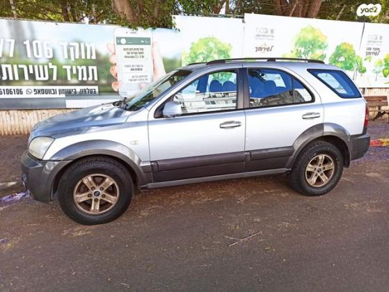 קיה סורנטו 4X4 EX אוט' דיזל 5 מק' 2.5 (140 כ''ס) דיזל 2004 למכירה בפתח תקווה