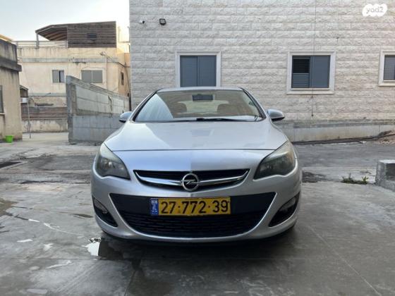 אופל אסטרה Berlina Enjoy סדאן אוט' 1.4 (140 כ"ס) בנזין 2016 למכירה בכפר מנדא