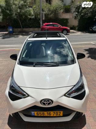 טויוטה אייגו (AYGO) Open Top אוט' 1.0 (72 כ''ס) בנזין 2021 למכירה בחיפה