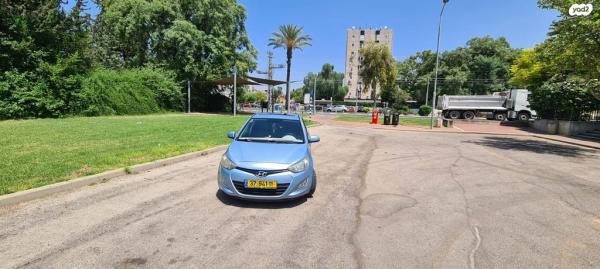 יונדאי i20 Premium אוט' 1.4 (100 כ"ס) בנזין 2013 למכירה בקרית גת