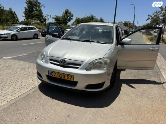 טויוטה קורולה RUN-X GLI אוט' 1.6 (110 כ"ס) בנזין 2005 למכירה בגבעתיים