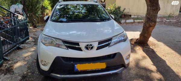 טויוטה RAV4 ארוך 4X4 Premium אוט' 2.0 (151 כ''ס) בנזין 2014 למכירה בקרית טבעון