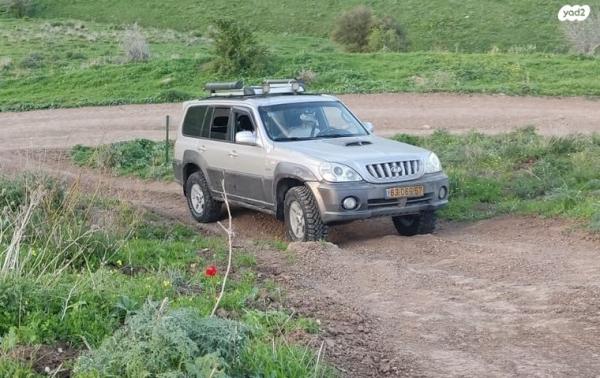 יונדאי טאראקן 4X4 GLS אוט' דיזל 5 מק' 2.9 (150 כ''ס) דיזל 2004 למכירה בקרית אתא