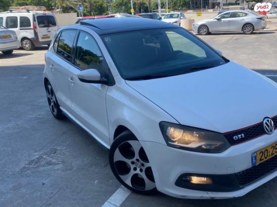 פולקסווגן פולו GTI GTI אוט' 5 דל' 1.4 (180 כ"ס) בנזין 2013 למכירה ברעננה