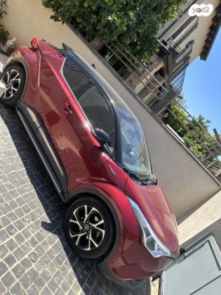 טויוטה C-HR Chic הייבריד אוט' 1.8 (98 כ"ס) בנזין 2018 למכירה במודיעין מכבים רעות