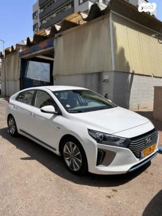 יונדאי איוניק Premium הייבריד אוט' 1.6 (141 כ"ס) בנזין 2018 למכירה ברעננה