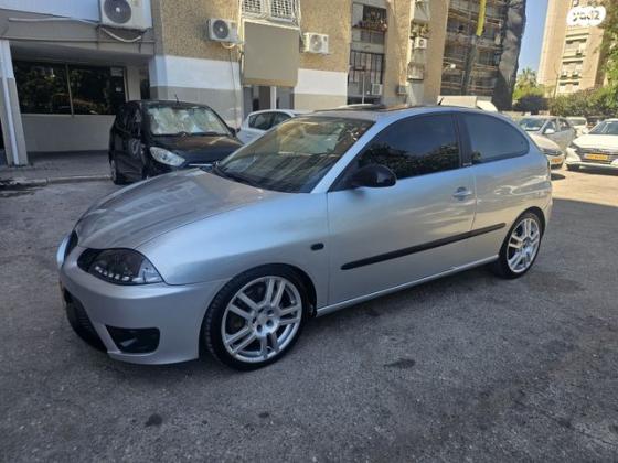 סיאט איביזה Cupra ידני 3 דל' 1.8 (180 כ''ס) בנזין 2008 למכירה בתל אביב יפו