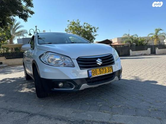 סוזוקי SX4 קרוסאובר GLX אוט' 1.6 (118 כ''ס) בנזין 2016 למכירה בבאר שבע