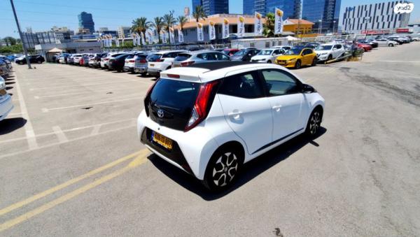 טויוטה אייגו (AYGO) Open Top אוט' 1.0 (72 כ''ס) בנזין 2021 למכירה ב