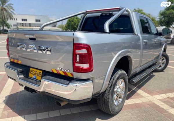 דודג' ראם קצר 4X4 2500 Laramie אוט' דיזל 6 מק' 6.7 (370 כ''ס) דיזל 2021 למכירה בגן יבנה