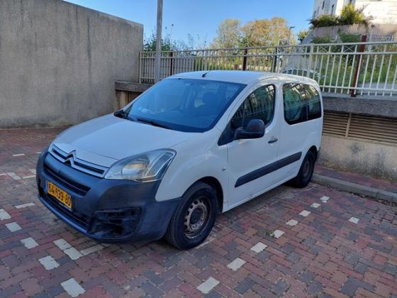 סיטרואן ברלינגו דור 2 (2008-2019) Comfort ידני דיזל 4 דל' 1.6 (75 כ"ס) דיזל 2017 למכירה ברחובות