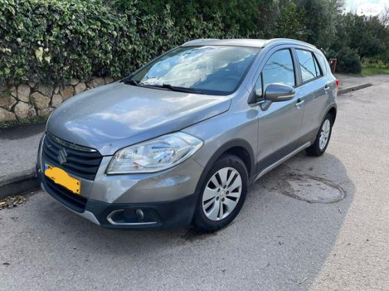 סוזוקי SX4 קרוסאובר GLX אוט' 1.6 (118 כ''ס) בנזין 2014 למכירה ברמת ישי