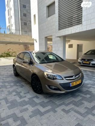 אופל אסטרה Berlina Enjoy סדאן אוט' 1.4 (140 כ"ס) בנזין 2014 למכירה במודיעין מכבים רעות