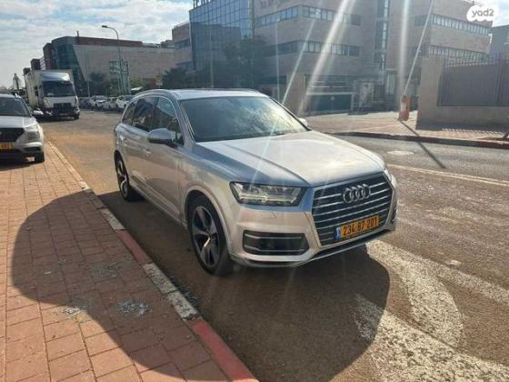 אאודי Q7 4X4 Premium אוט' דיזל 7 מק' 3.0 (272 כ"ס) דיזל 2017 למכירה ברמת גן