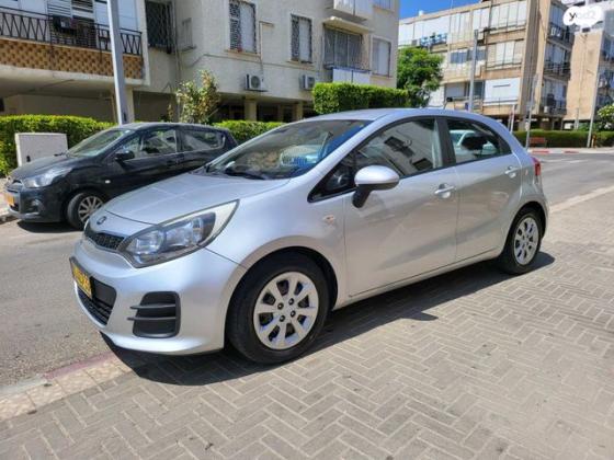 קיה ריו LX הצ'בק אוט' 1.4 (109 כ''ס) בנזין 2015 למכירה בחולון