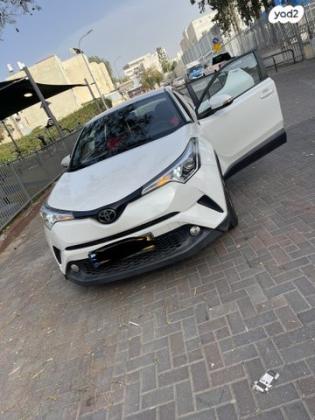 טויוטה C-HR City אוט' 1.2 (116 כ''ס) בנזין 2017 למכירה בתל אביב יפו