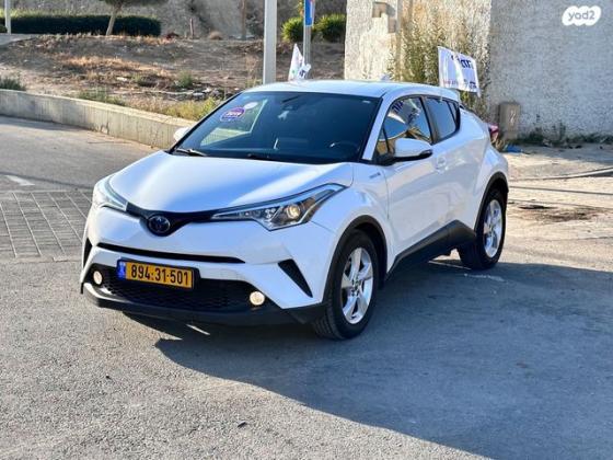 טויוטה C-HR Club הייבריד אוט' 1.8 (98 כ''ס) בנזין 2019 למכירה בבאר שבע