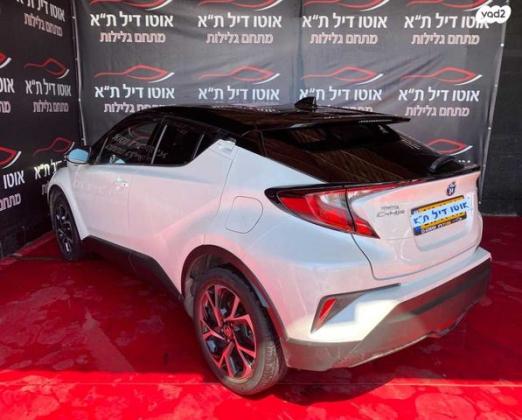 טויוטה C-HR Chic הייבריד אוט' 1.8 (98 כ"ס) בנזין 2020 למכירה בתל אביב יפו