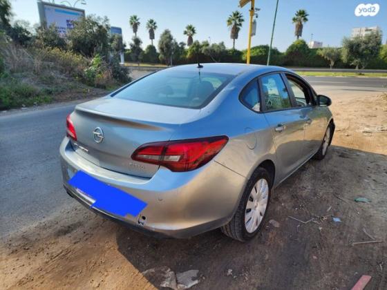 אופל אסטרה Berlina Enjoy סדאן אוט' 1.4 (140 כ"ס) בנזין 2013 למכירה במאור