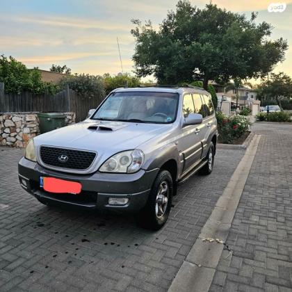 יונדאי טאראקן 4X4 GLS אוט' דיזל 7 מק' 2.9 (165 כ''ס) דיזל 2006 למכירה בכפר ראש הנקרה