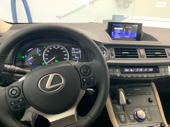 לקסוס CT200H Luxury הייבריד אוט' 1.8 (99 כ"ס) בנזין 2019 למכירה בקרית מוצקין