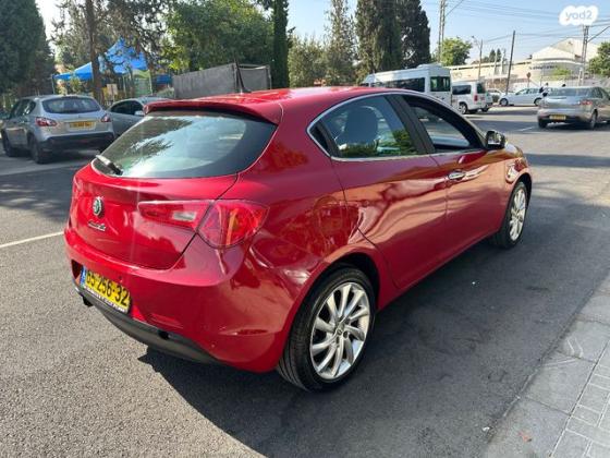 אלפא רומיאו ג'ולייטה Turismo רובוטית 1.4 (170 כ''ס) בנזין 2014 למכירה ברחובות