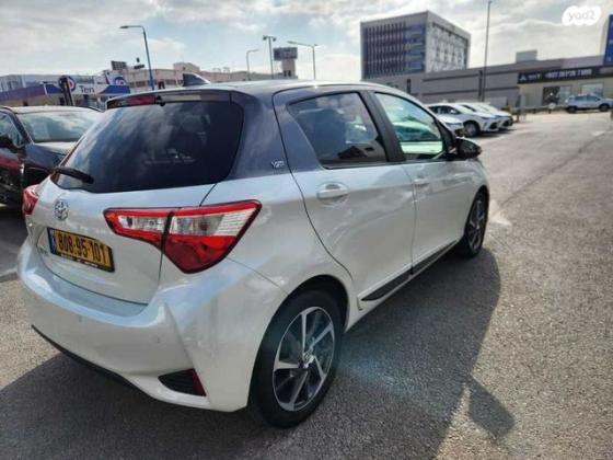 טויוטה יאריס Black Top אוט' 1.5 (112 כ"ס) בנזין 2019 למכירה בראשון לציון