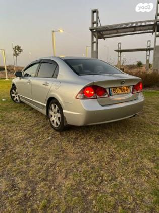 הונדה סיוויק סדאן החדשה LS אוט' 1.8 (140 כ''ס) בנזין 2007 למכירה בבאר שבע