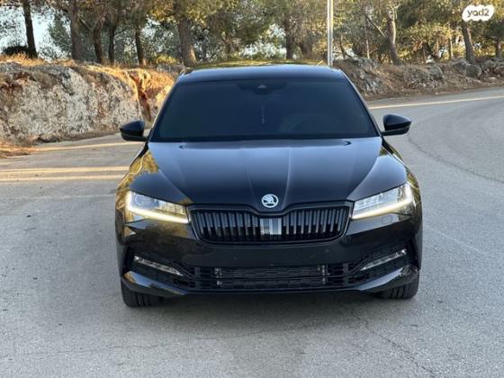 סקודה סופרב (2019 ואילך) 4X4 Sportline אוט' 2.0 (280 כ''ס) בנזין 2023 למכירה בנצרת