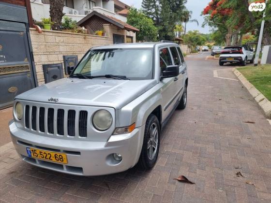 ג'יפ / Jeep פטריוט 4X4 Sport אוט' 2.4 (170 כ''ס) בנזין 2009 למכירה בחולון