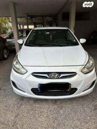 יונדאי i25 Inspire אוט' 1.4 (100 כ''ס) בנזין 2014 למכירה בחולון