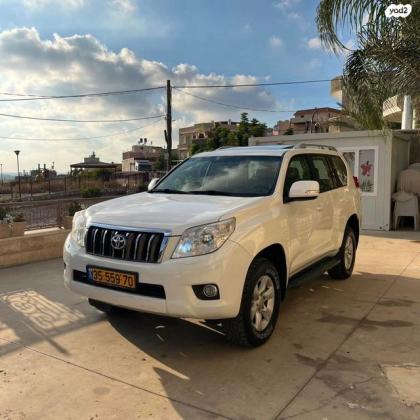 טויוטה לנד קרוזר ארוך 4X4 Luxury אוט' דיזל 7 מק' 3.0 (173 כ''ס) דיזל 2010 למכירה בנצרת עילית u002F נוף הגליל