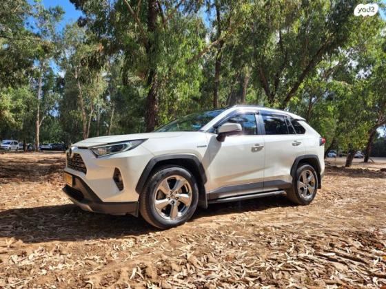 טויוטה RAV4 הייבריד 4X4 E-xclusive הייבריד אוט' 2.5 (178 כ''ס) בנזין 2022 למכירה בבני ברק